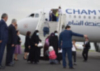 تاجکستان نے داعش کی ۵۰ عورتیں اور بچے شام سے اپنی سرزمین پر بلوا لیے۔