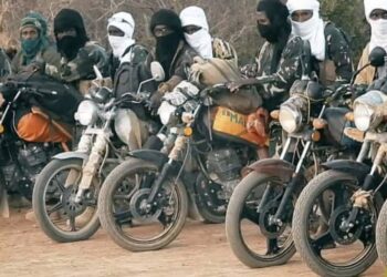 بورکینافاسو میں القاعدہ کا داعشیوں پر حملہ